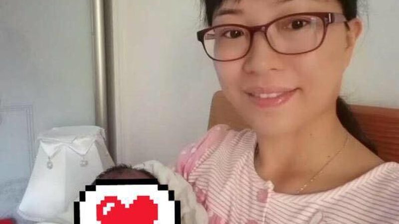 产后满月发汗，别让“排毒”变成“伤身